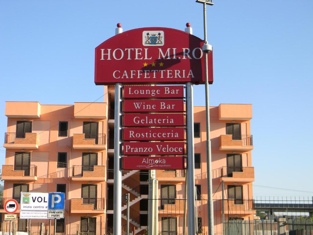 Hotel Mi.Ro. Casalnuovo Di Napoli Exteriör bild