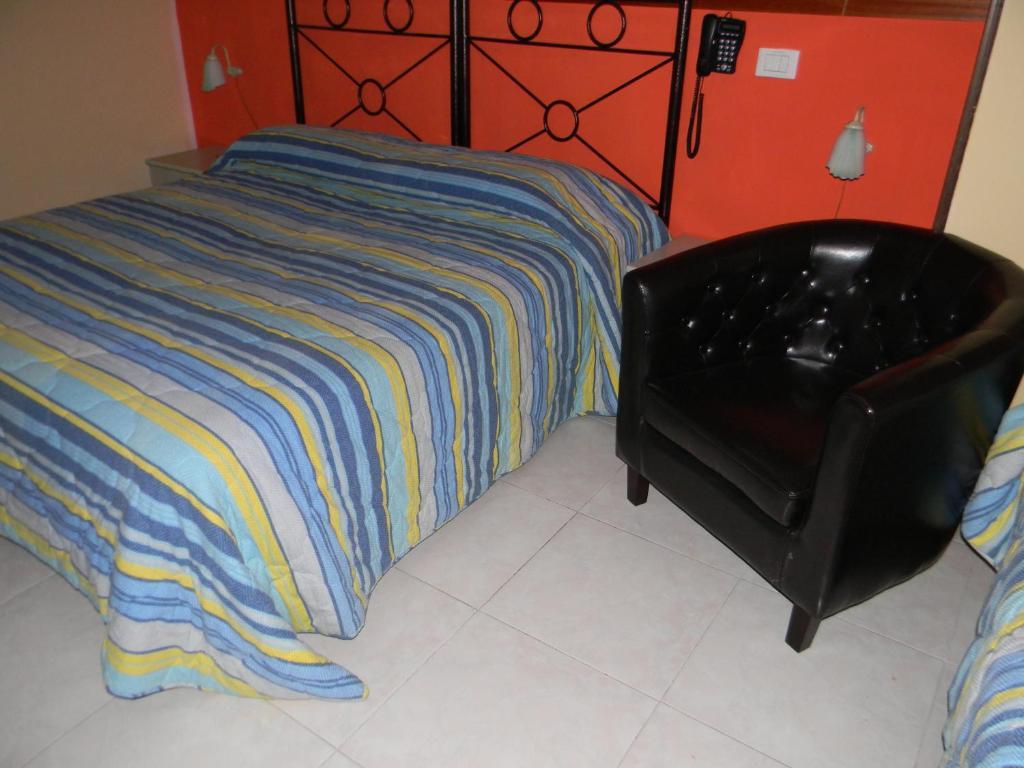 Hotel Mi.Ro. Casalnuovo Di Napoli Rum bild